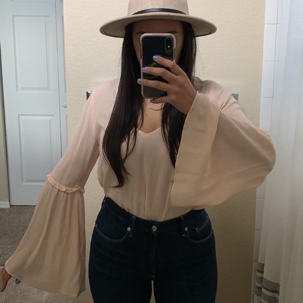 BP Pink Bell Sleeve Top SZ S